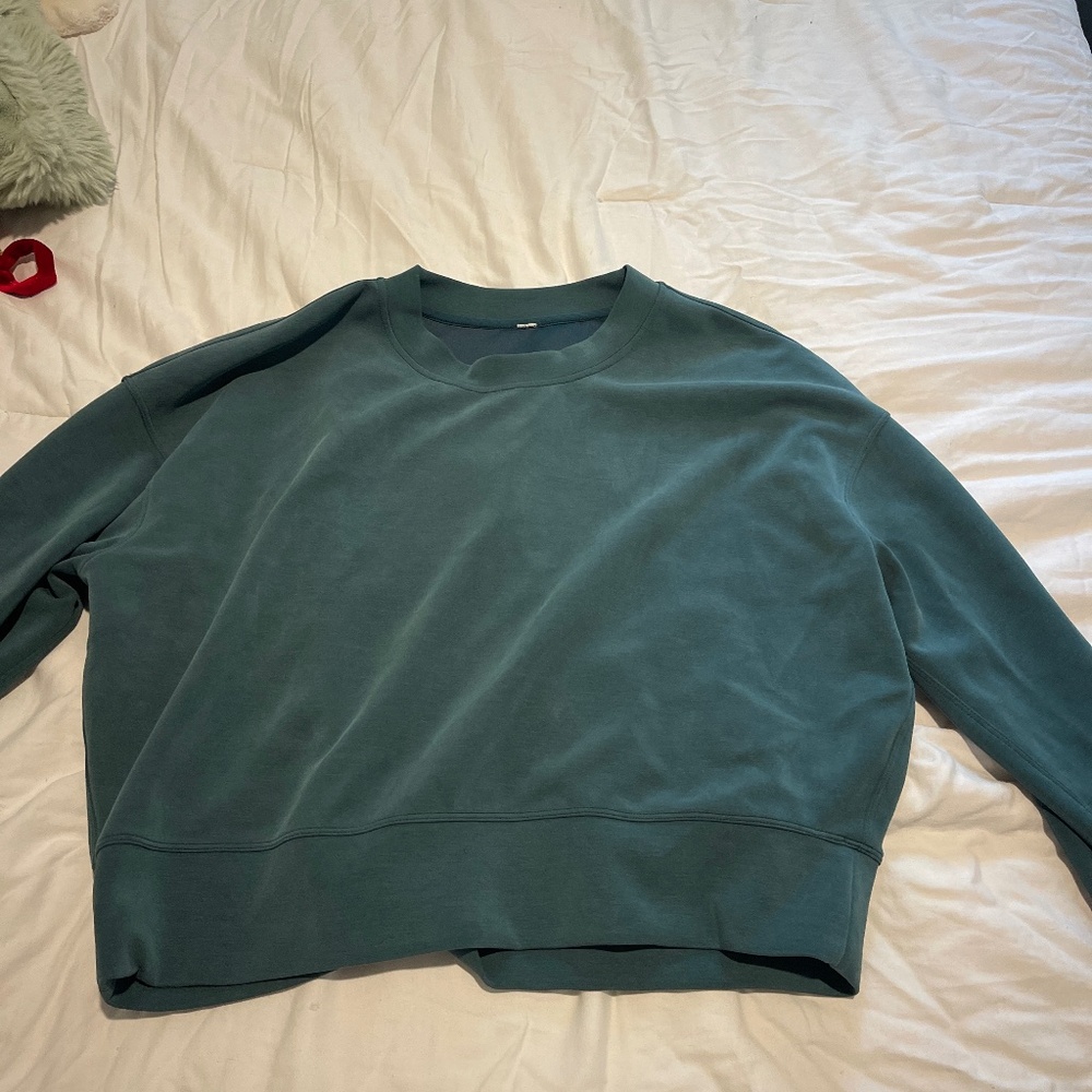 Lulu Lemon Hunter Green Perfectly Oversized Cropped Crew